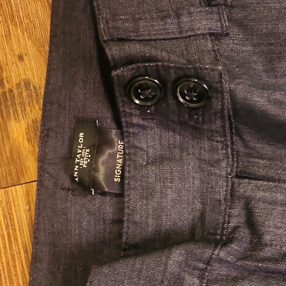 Ann Taylor Signature Pants Size 0p - Picture 2 of 3